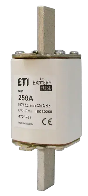 Kép erről: NH2 gBat 400A/550V DC