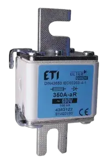 Kép erről: NHS3/80/M UQ02 aR 1400A/690V